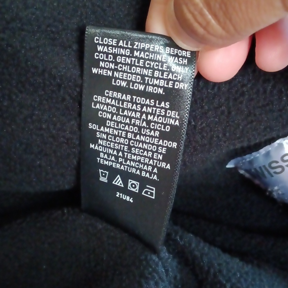 Black Jacket - Picture 5 of 8